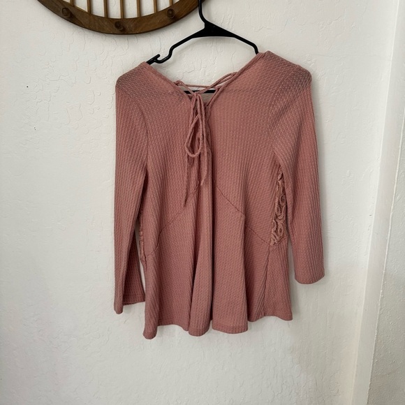 Love Fire Dusty Rose Solid Long Sleeve Waffle lace Knit M - Picture 6 of 8